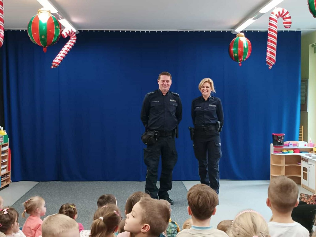 Policjanci w przedszkolu