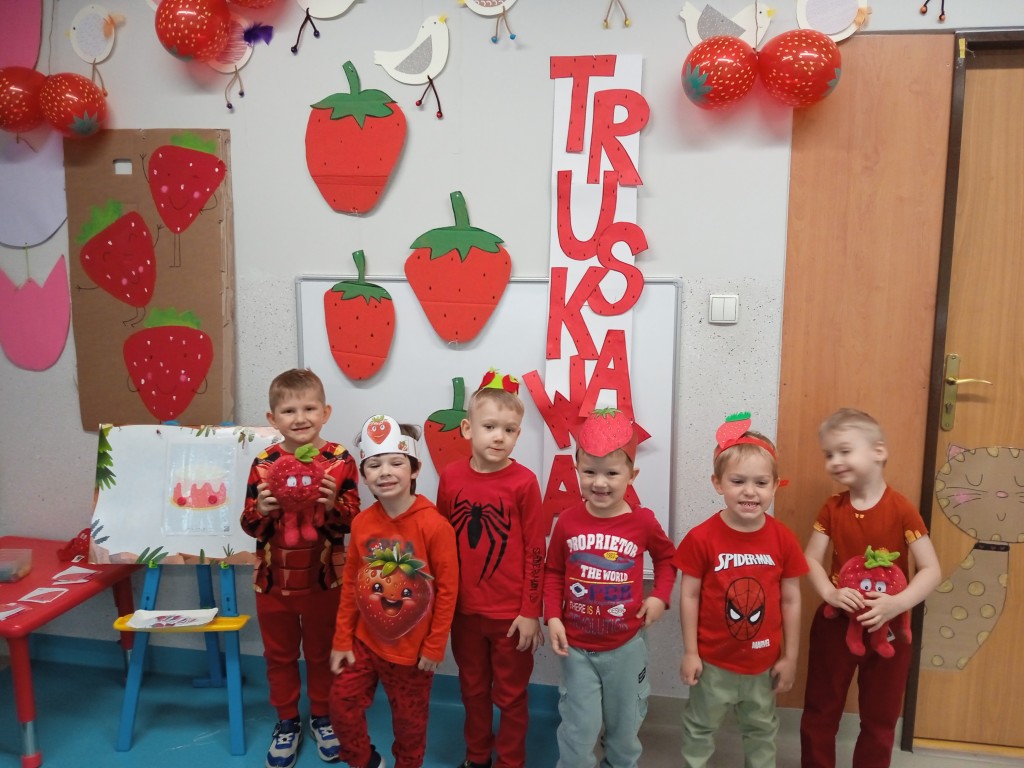 chlopvy w dniu truskawki
