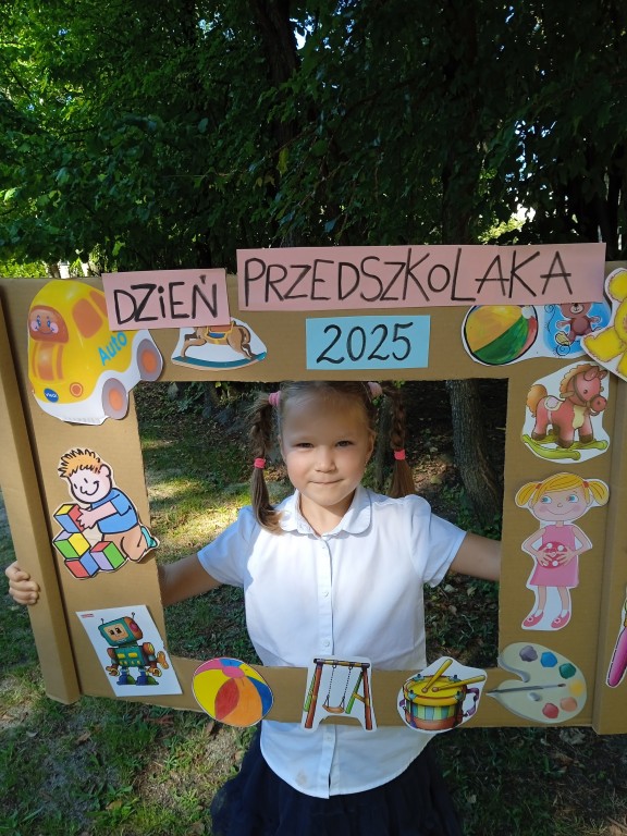 dziecko w dniu przedszkolaka
