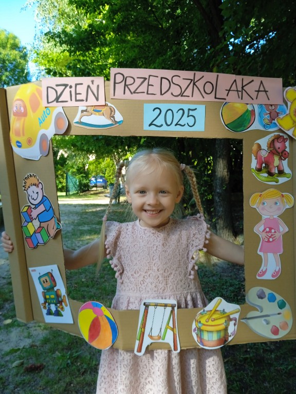 dziecko w dniu przedszkolaka