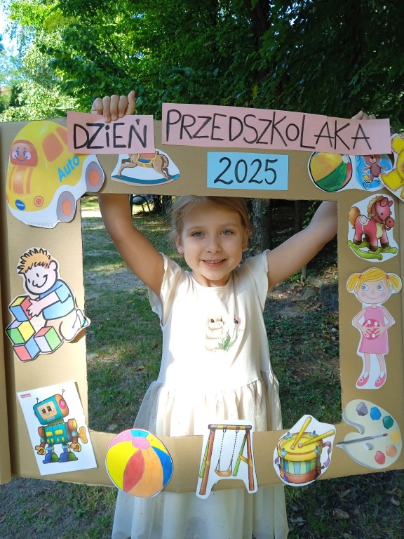 dziecko w dniu przedszkolaka