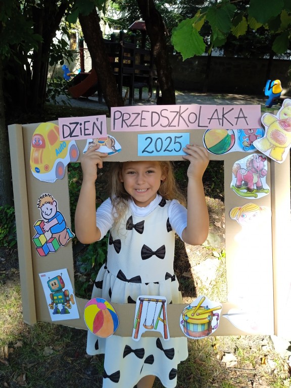 dziecko w dniu przedszkolaka