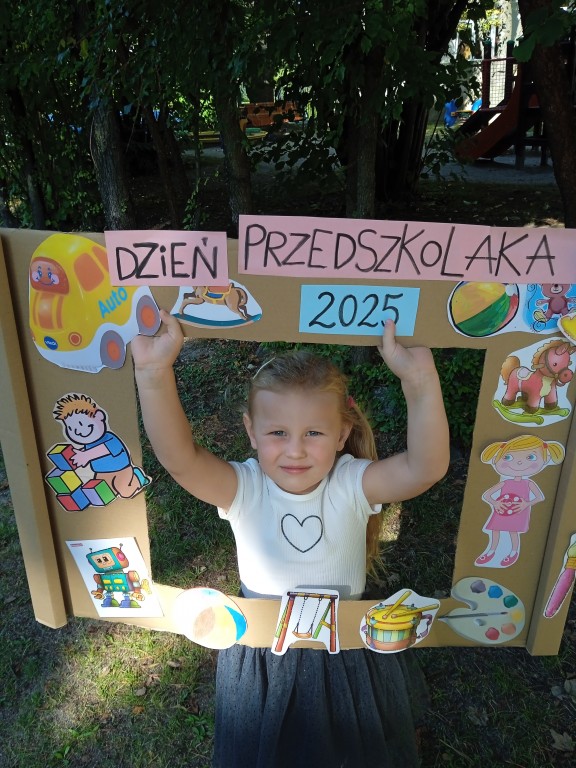 dziecko w dniu przedszkolaka