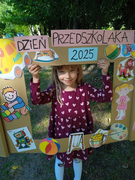 dziecko w dniu przedszkolaka