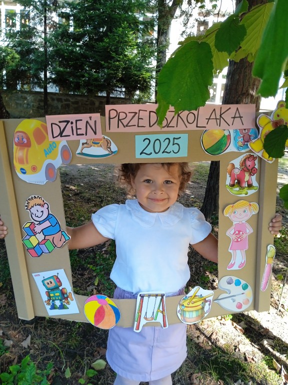 dziecko w dniu przedszkolaka