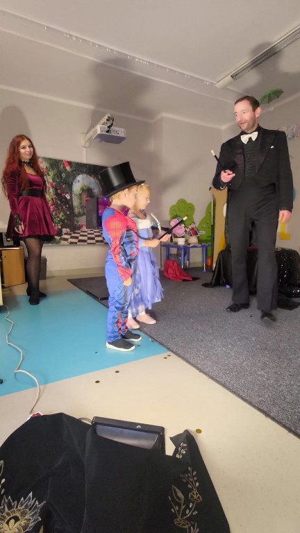 spotkanie z iluzjonista