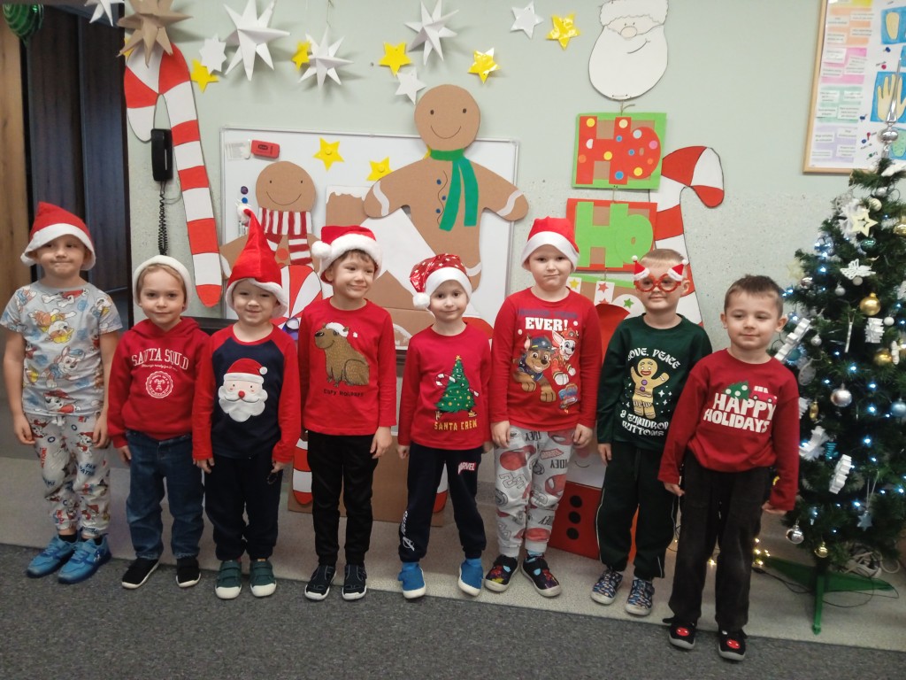 dzieci z okazji mikolajek