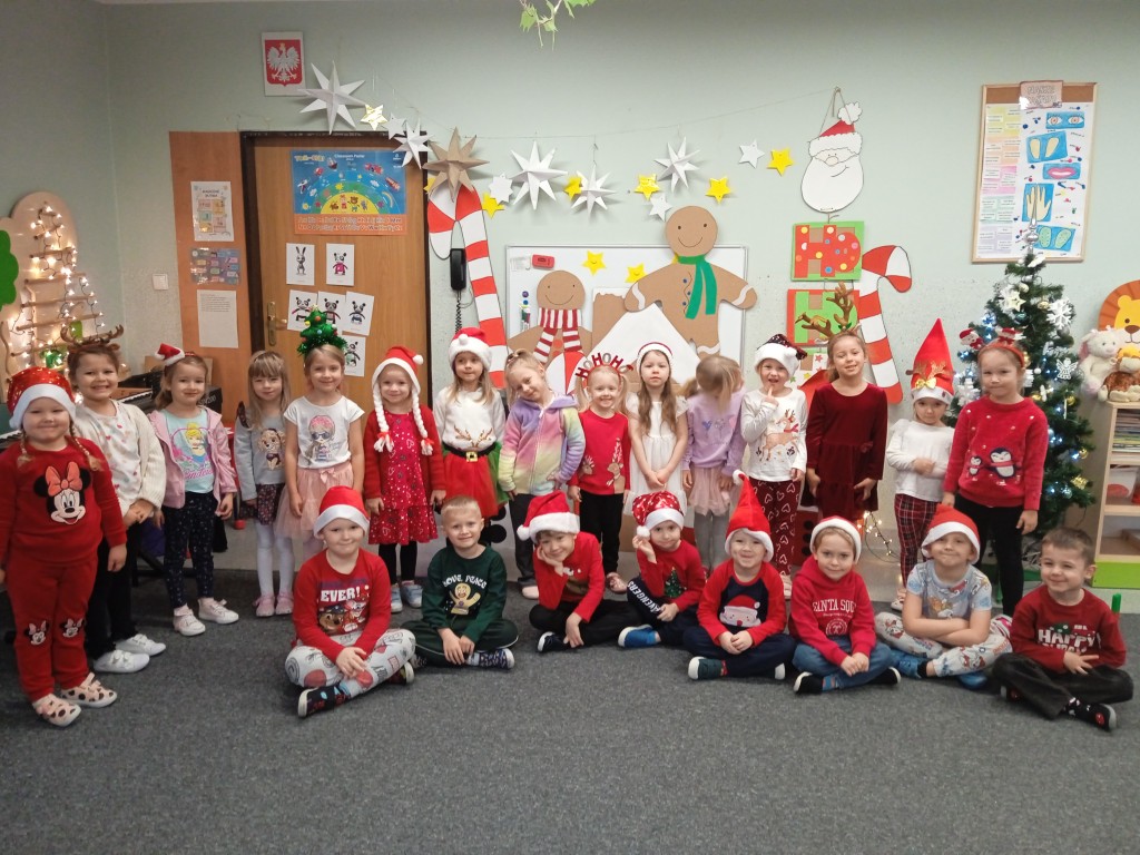 dzieci z okazji mikolajek