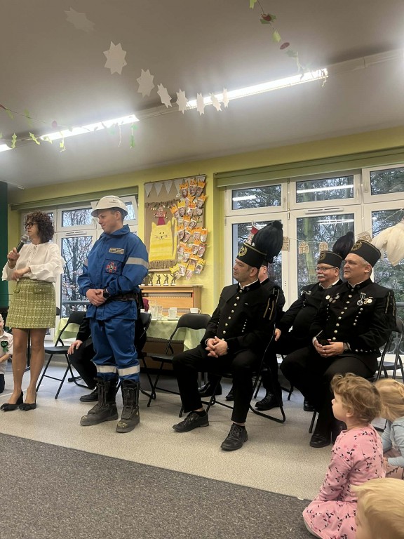 Górnicy- goście przedszkolaków