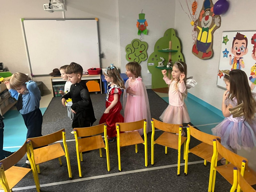 zabawa w gorące krzesła