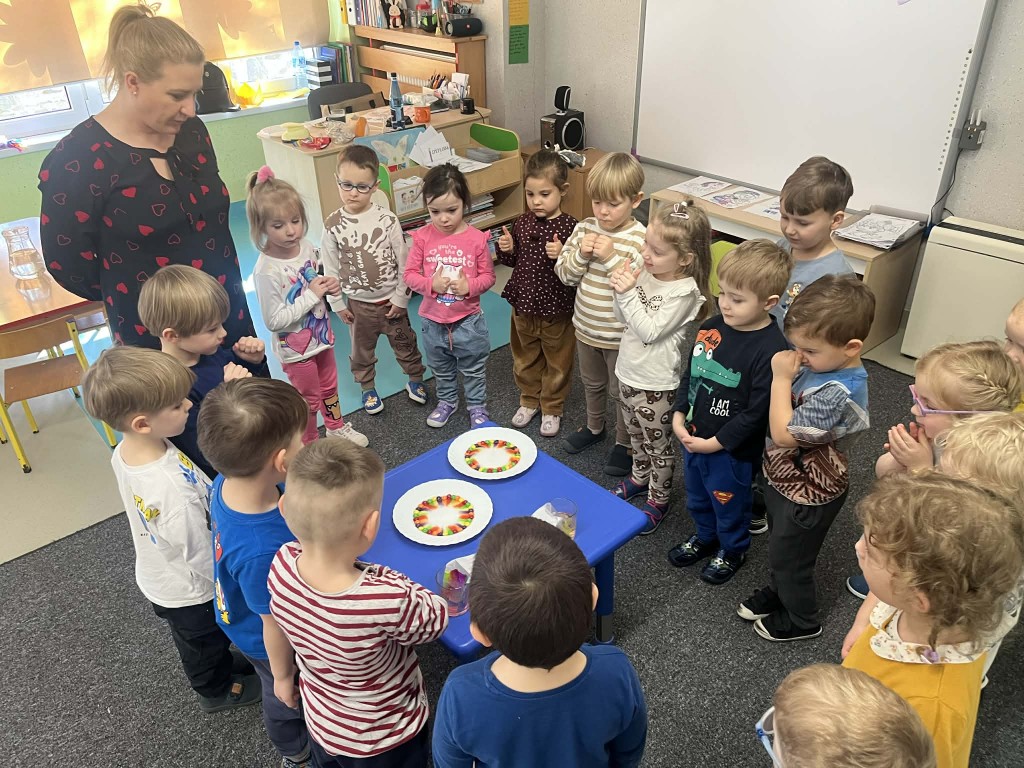 Eksperyment z kolorami w ramach projektu Kreatywna Matematyka