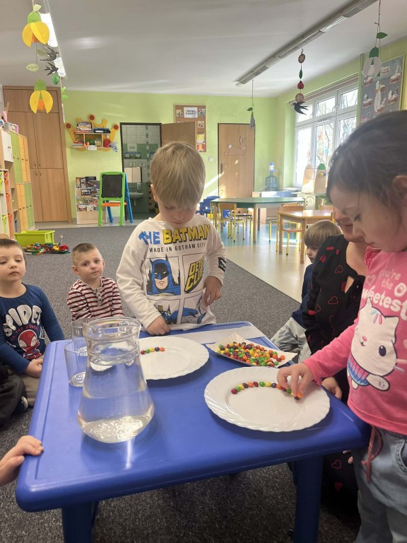 Eksperyment z kolorami w ramach projektu Kreatywna Matematyka