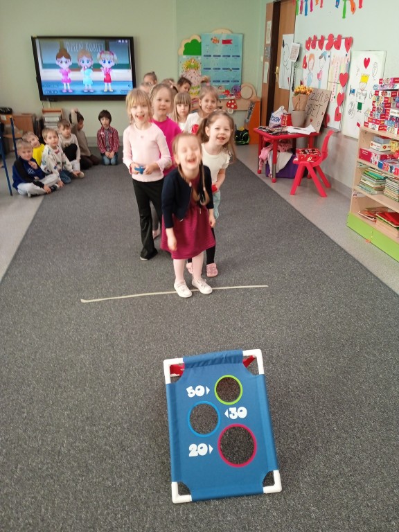 dzien kobiet w przedszkolu