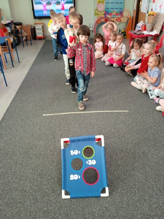 dzien kobiet w przedszkolu