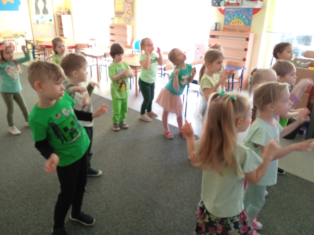 dzieci witaja wiosne piosenka