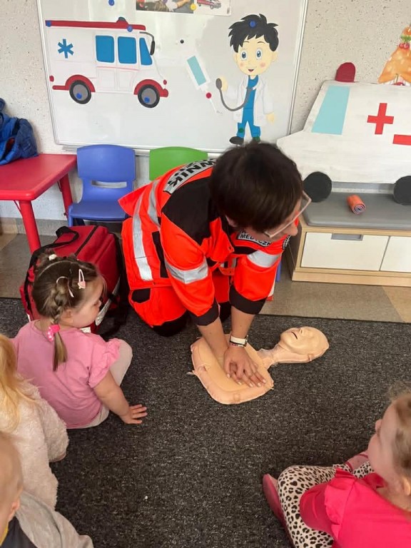 nauka pierwszej pomocy